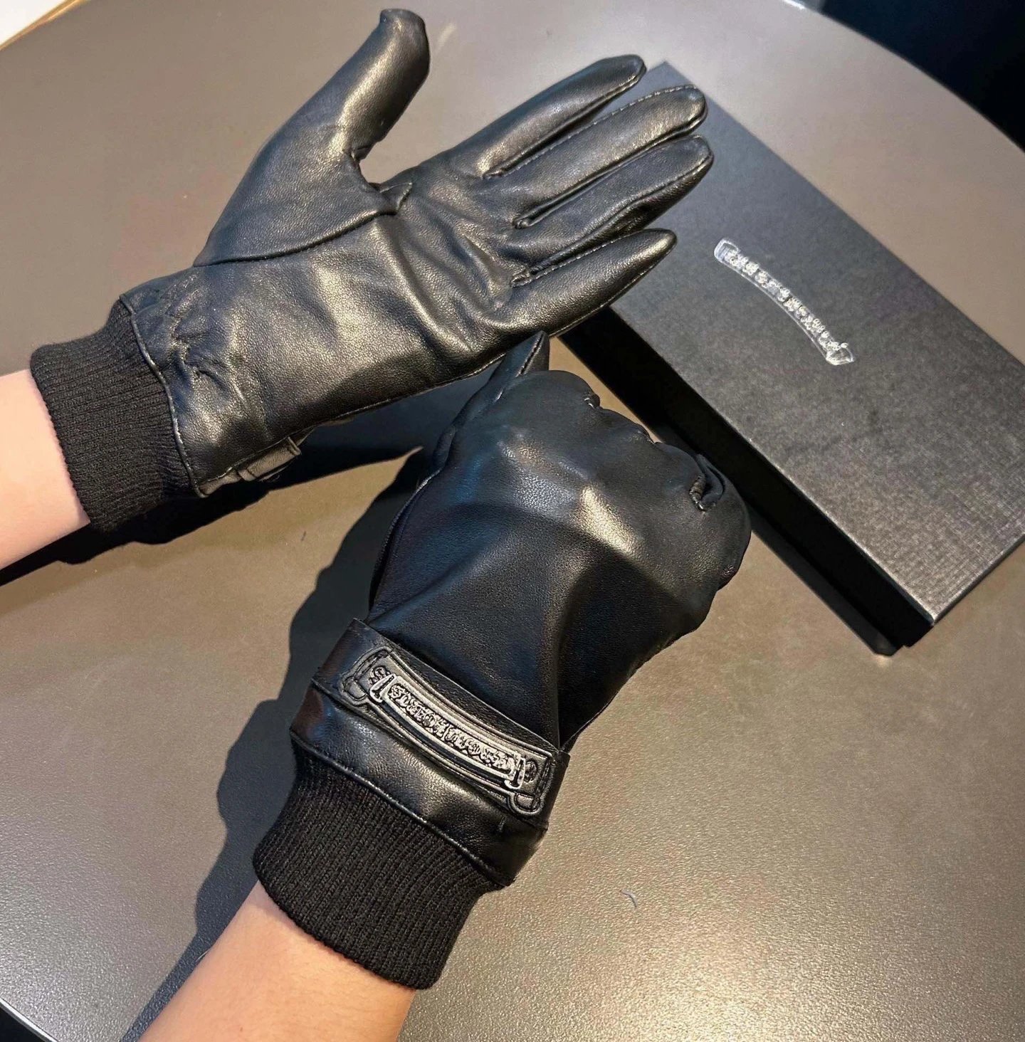 Chrome Hearts Lambskin Cashmere Gloves Ver.A — QC