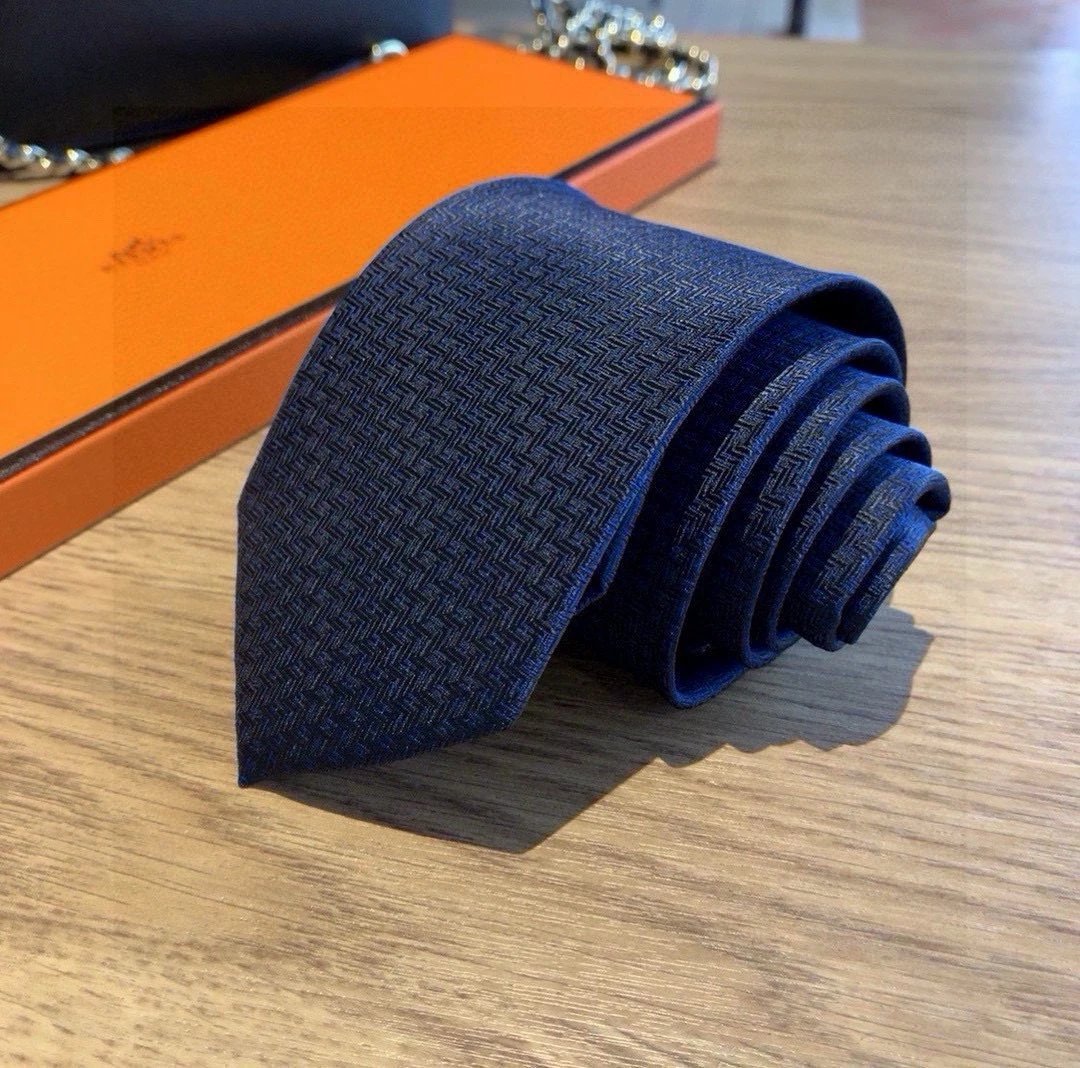 Burberry Silk Tie Ver.L — Photo 8