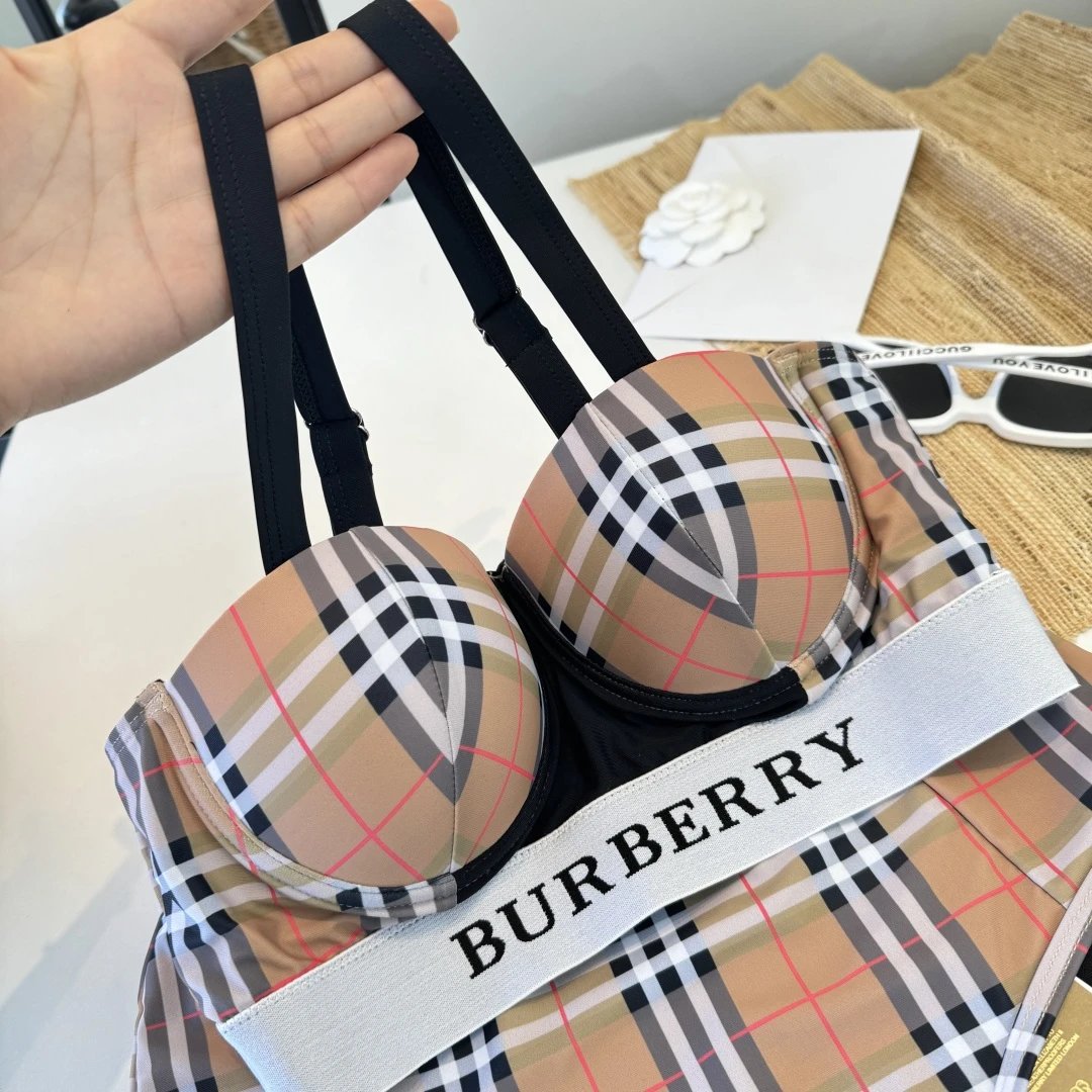 Burberry Bikini Two-Piece Swimwear Ver.B — Photo 7