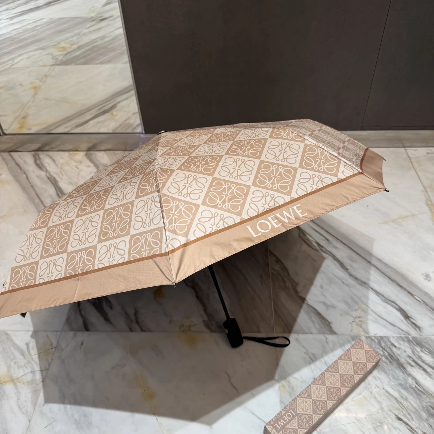 Loewe UV Protection Folding Umbrella Ver.B — Photo 7