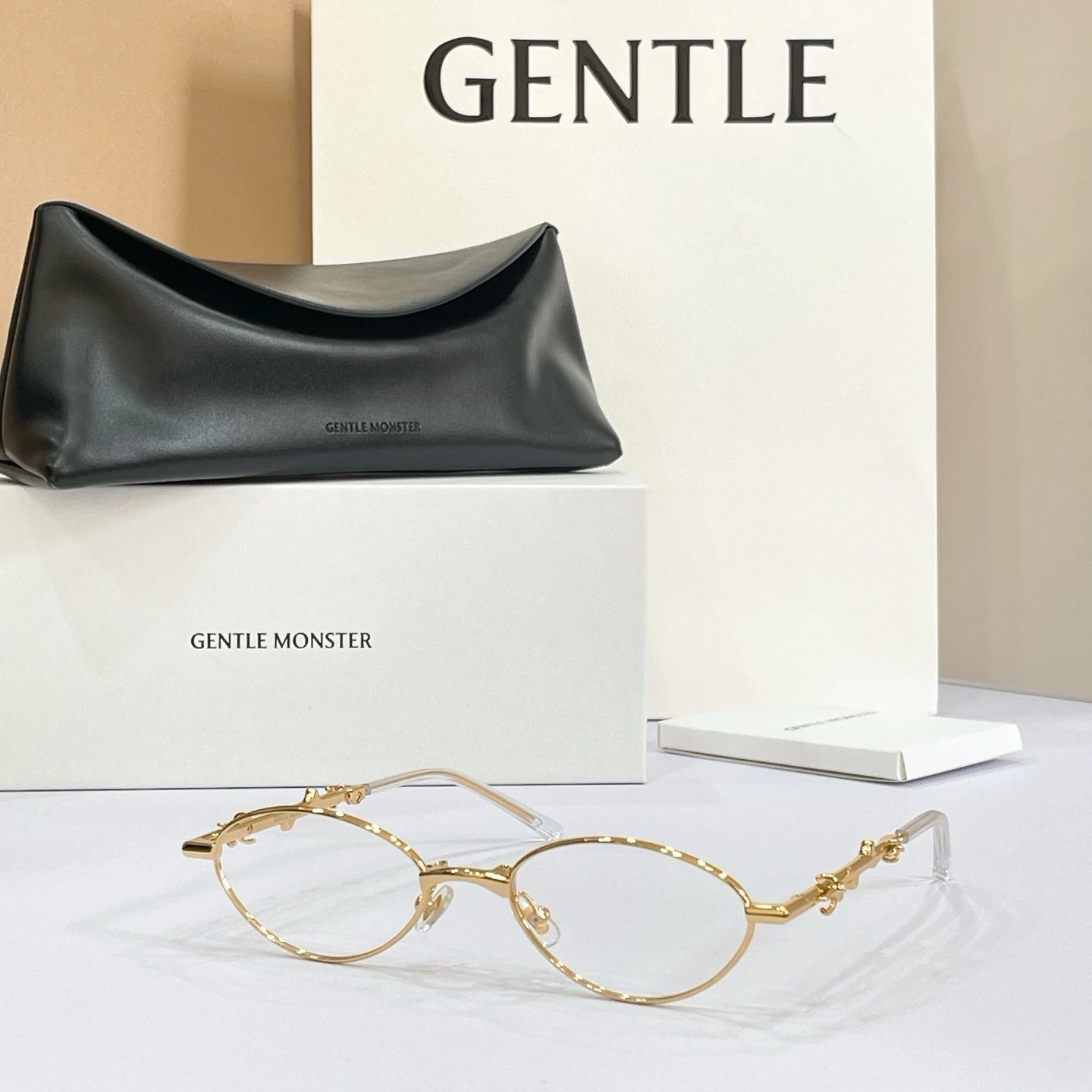 Gentle Monster Aden Sunglasses 51-22-126 — photo 3