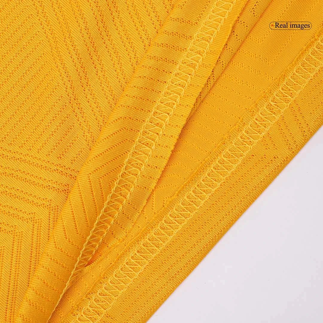 Wolverhampton Wanderers 24/25 Home Jersey — QC