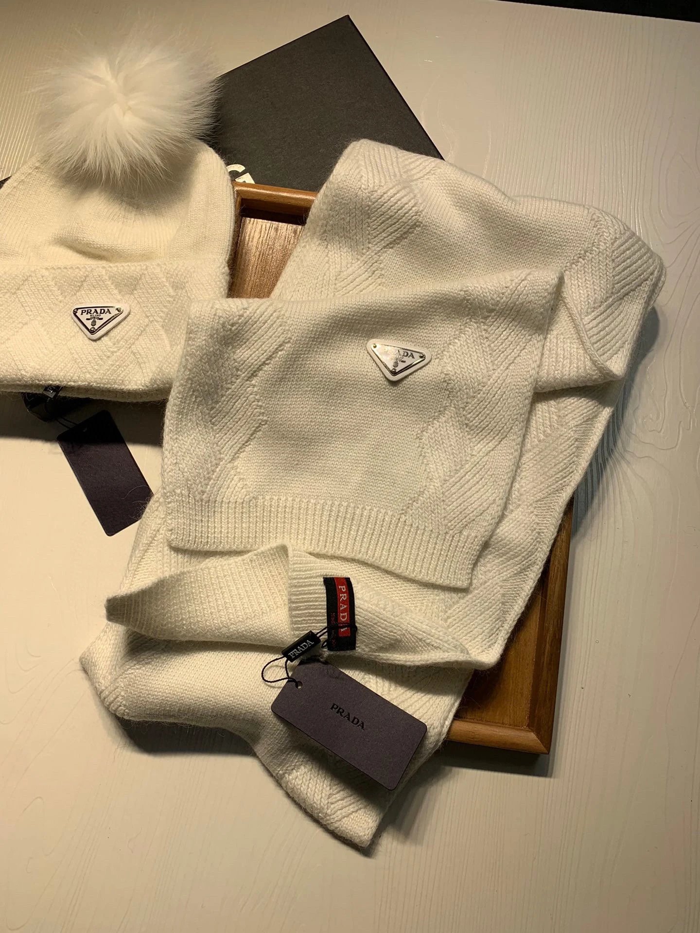 Prada Wool Rabbit Fur Scarf & Hat Set Ver.H — Photo 4