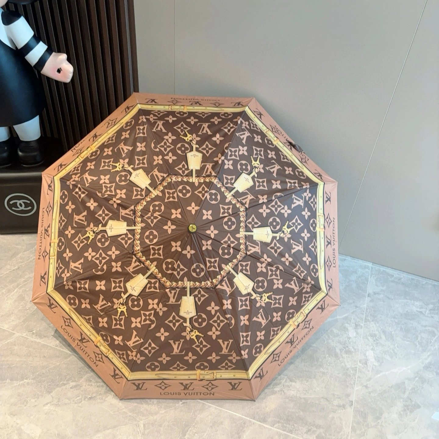 Louis Vuitton UV Protection Folding Umbrella Ver.J — Photo 8