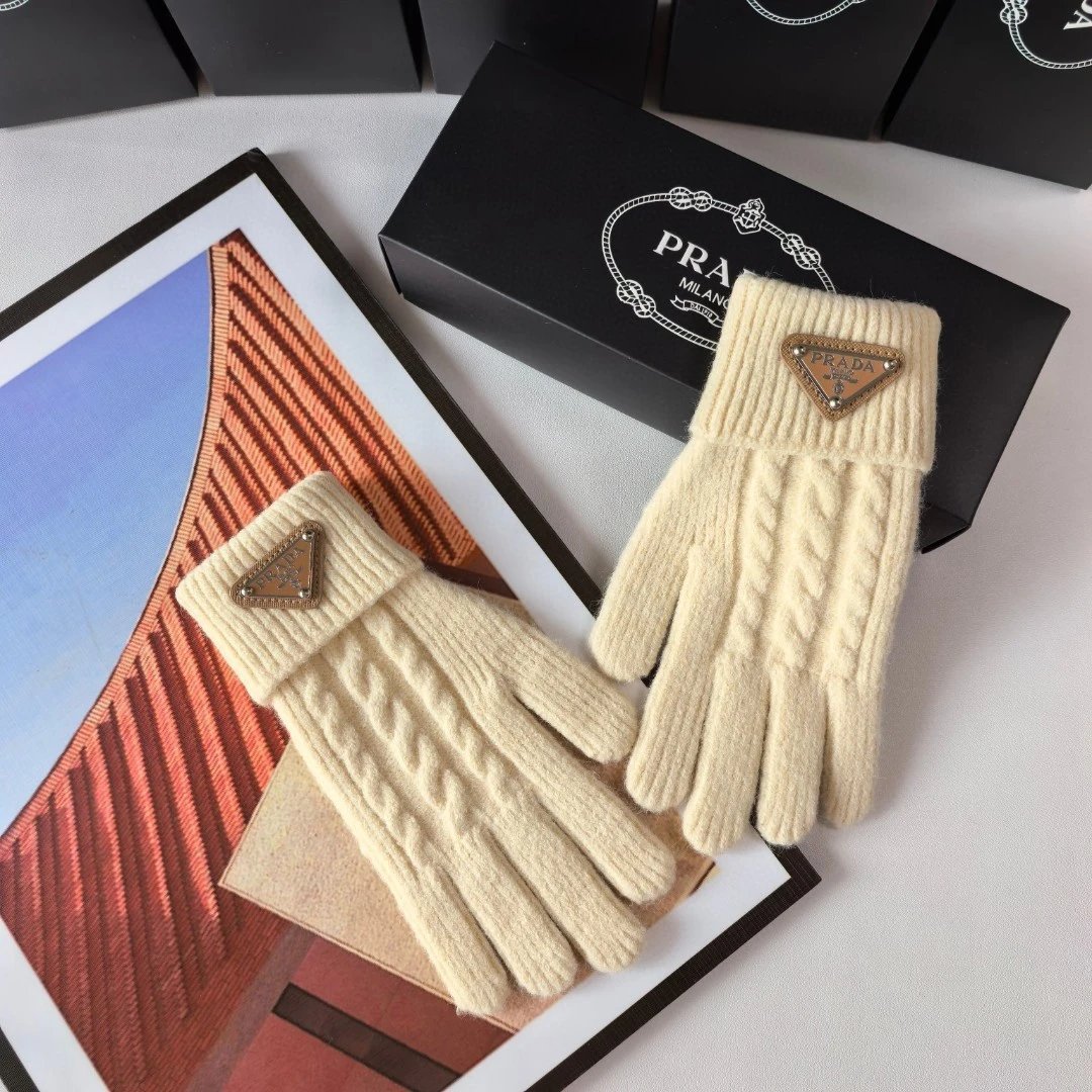 Prada Gloves Ver.C — Photo 5