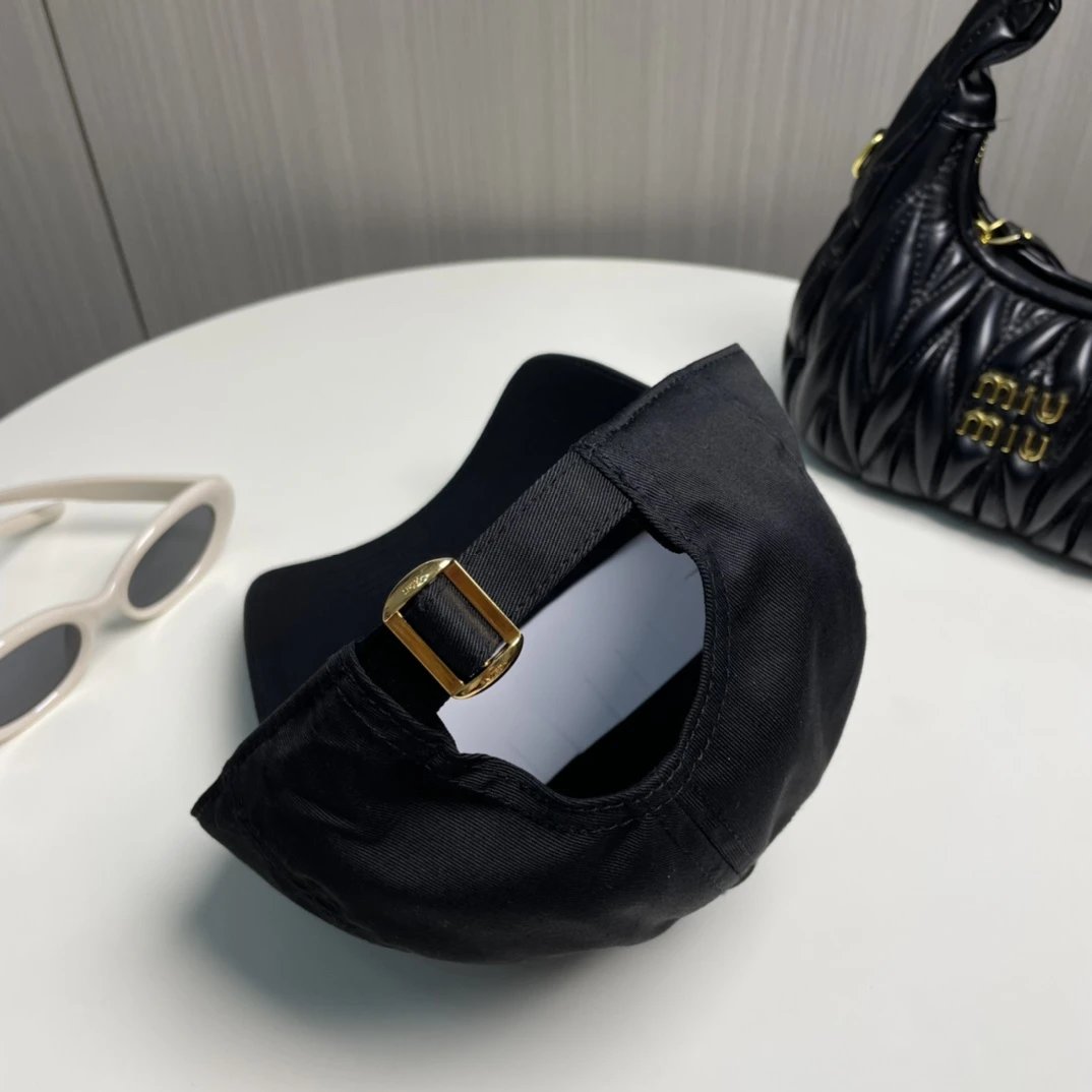 Celine Baseball Cap Ver.I — photo 3