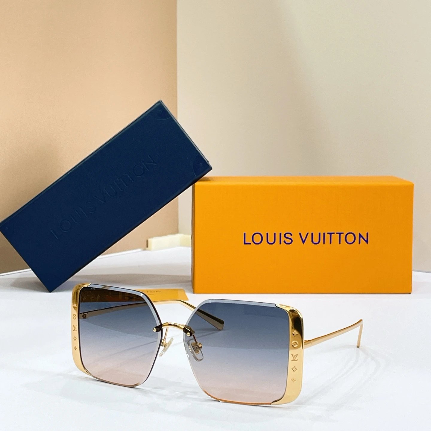 Louis Vuitton Sunglasses Ver.E — Zdjęcie 8