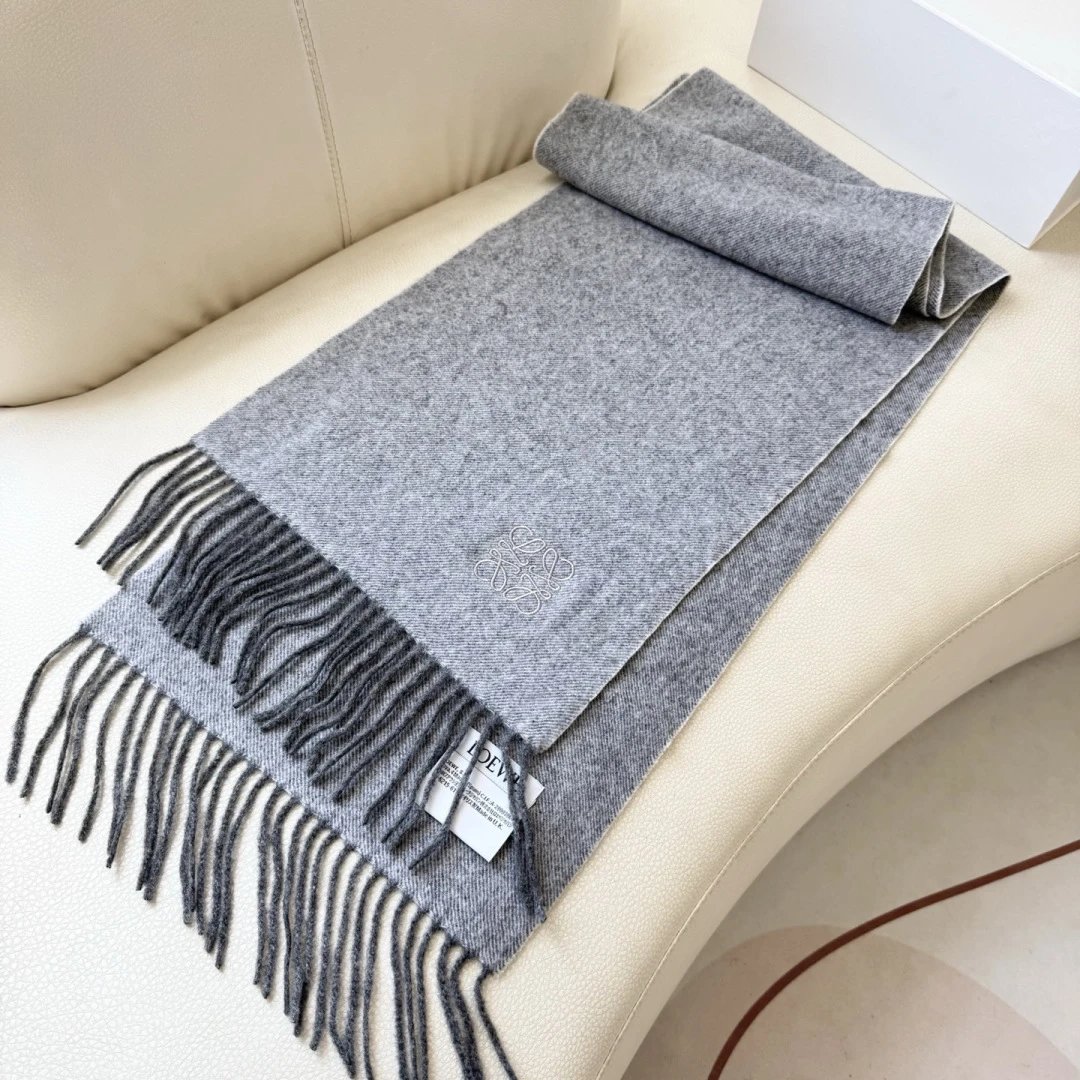 Loewe Cashmere Scarf Ver.G — QC