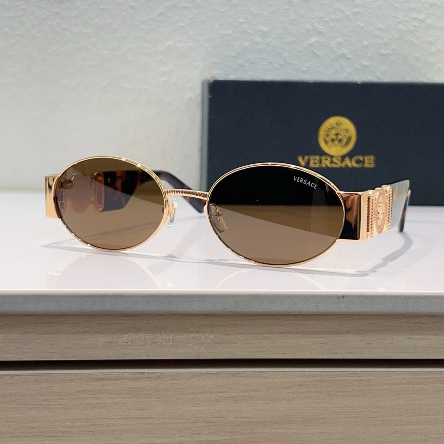 Versace Sunglasses Ver.B — Photo 6