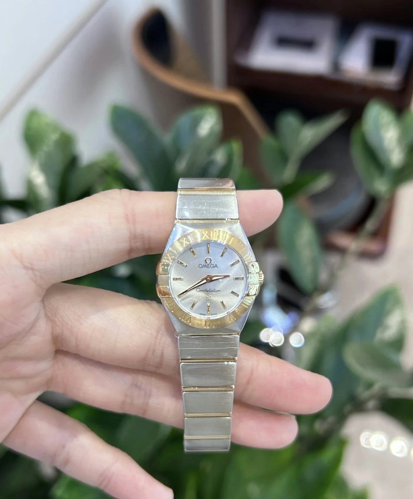 Omega Constellation bicolor analoog horloge 24 mm Variant B