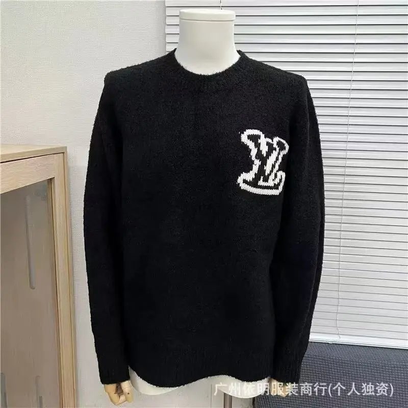 Burberry Hoodies & Sweatshirts Equestrian Knight logo crewneck sweatshirt — lv Sweater 3