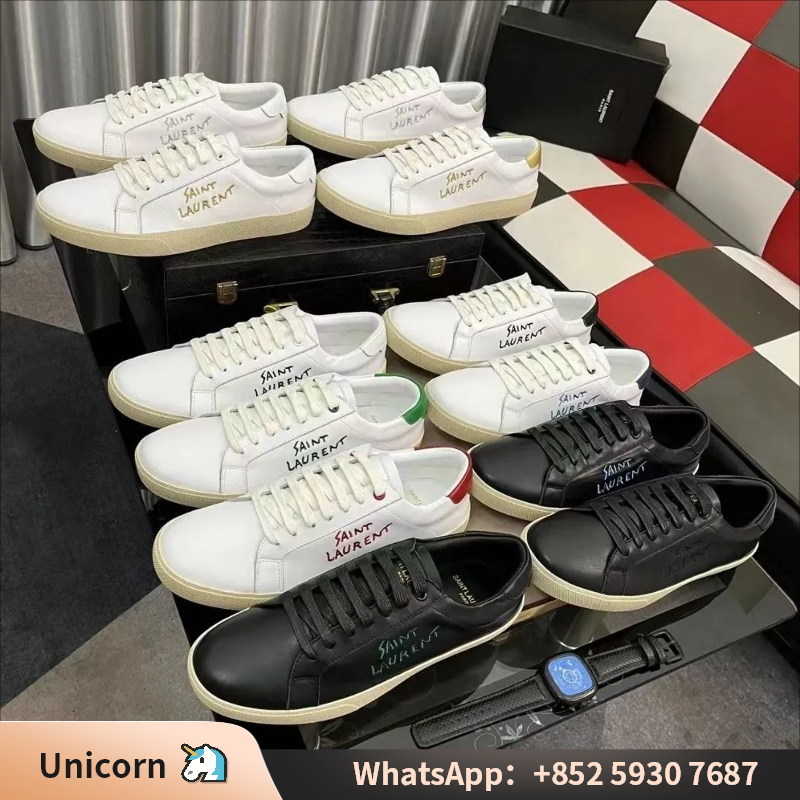 Casual Sneakers