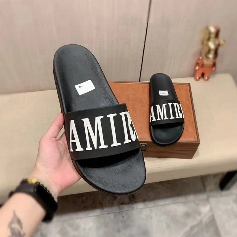 Amiri Logo Slides
