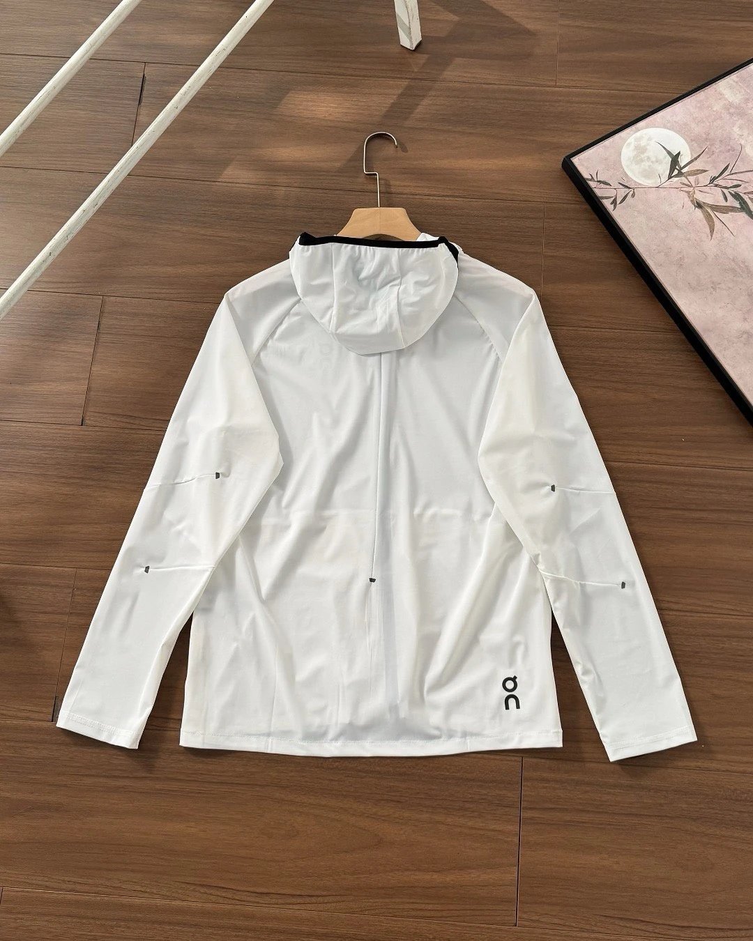 On Jackets Hooded Full-Zip Running Jacket image 4