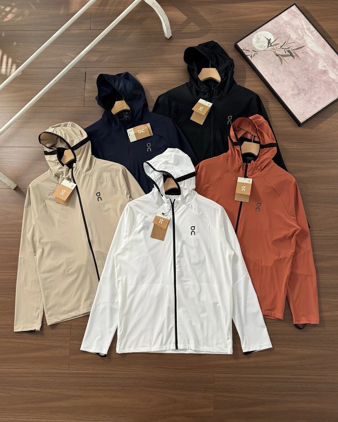 On Jackets Hooded Full-Zip Running Jacket image 2