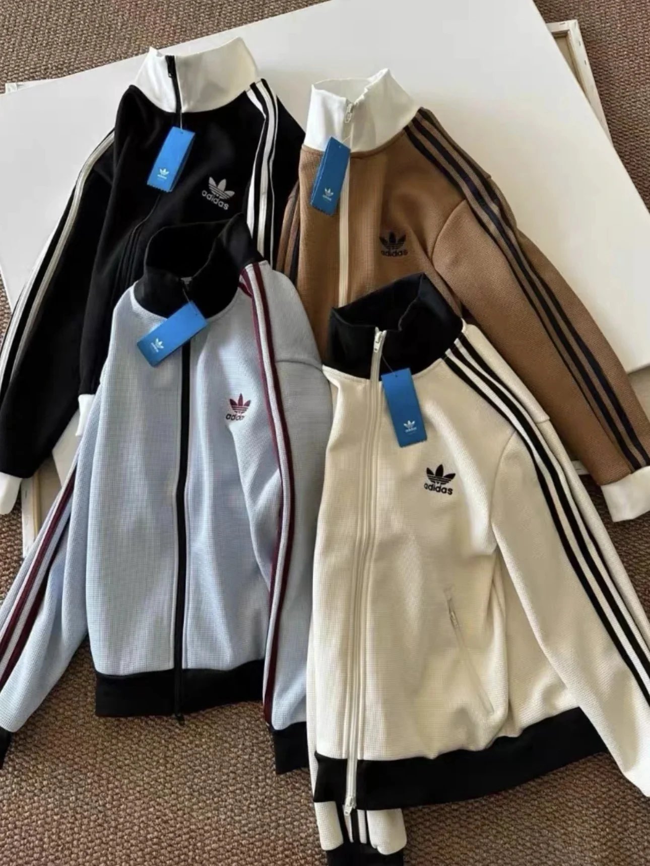 【原相机实拍现货】（严选鼎版）Adidas阿迪三叶草华夫格提花外套 复古潮流情侣同款 三杠条纹YKK双开拉链 奶油白黑卡其蓝四色S-2XL