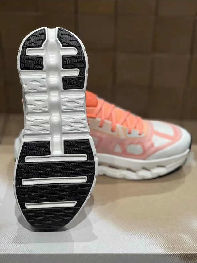 Unbranded Sneakers Mesh with hollow cushioned sole product detail image 6