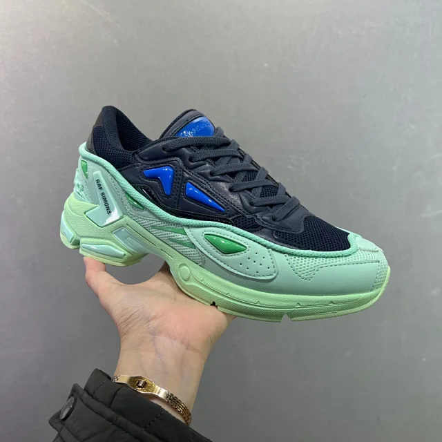 Raf Simons Multiple models: Antei, Cylon, Ozweego product detail image 7