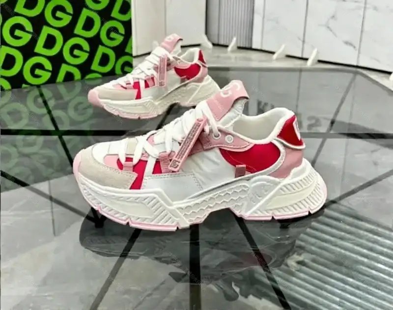Dolce & Gabbana Sneakers Colorblock chunky — 25