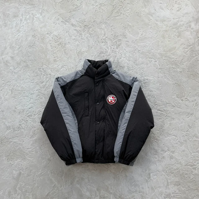 Corteiz Down Jackets Hooded puffer jacket product detail image 1