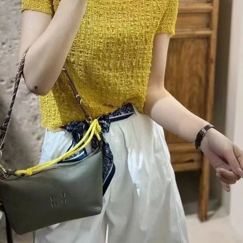 Miu Shoulder Bags Small zip-top bag with rope handle and chain strap image 9
