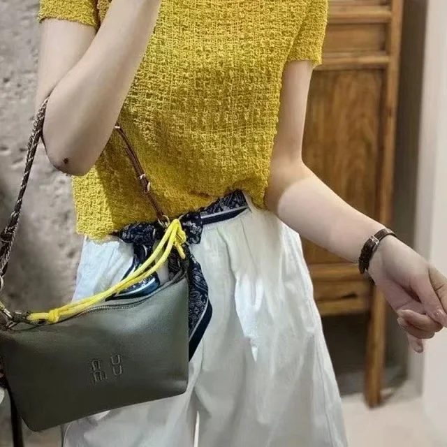 Miu Shoulder Bags Small zip-top bag with rope handle and chain strap product detail image 9