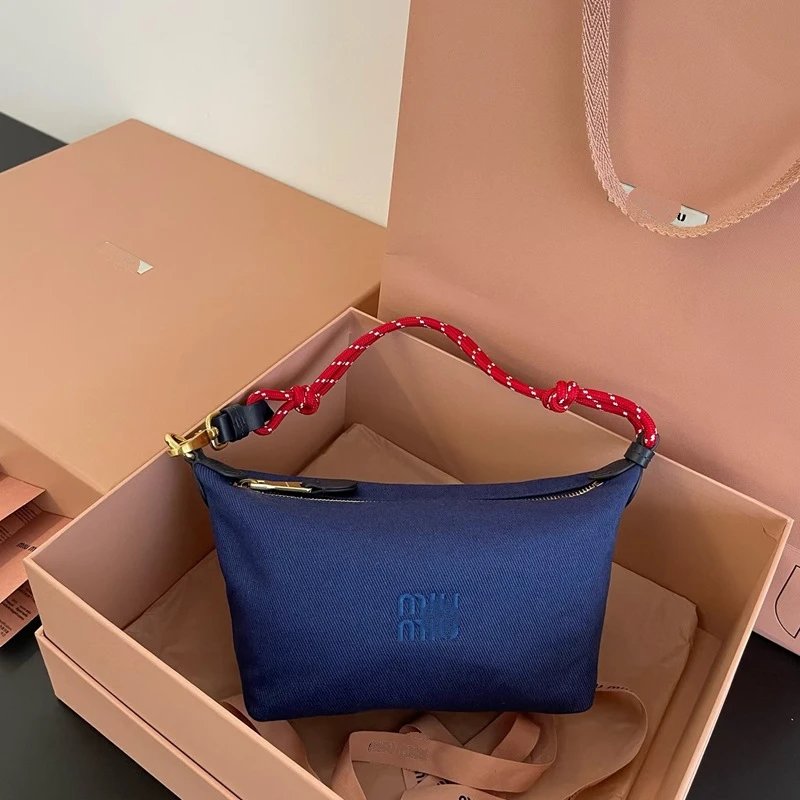 Miu Shoulder Bags Small zip-top bag with rope handle and chain strap image 7