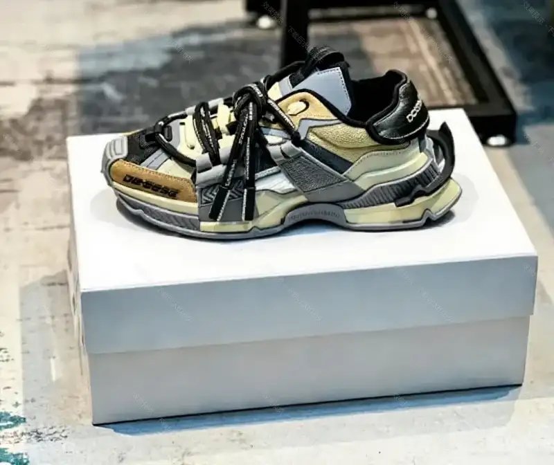 Dolce & Gabbana Sneakers Colorblock chunky — 10