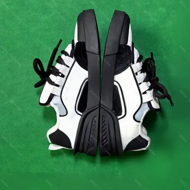 Dolce & Gabbana Sneakers Low-top chunky lace-up product detail image 3