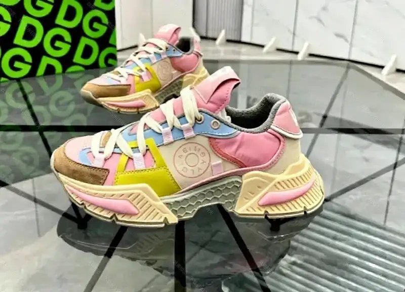 Dolce & Gabbana Sneakers Colorblock chunky — 24