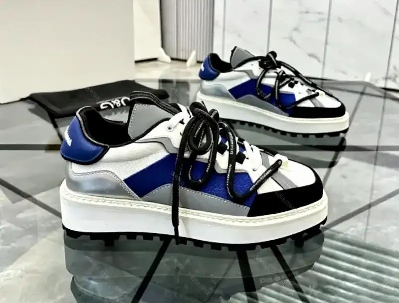 Dolce & Gabbana Sneakers Colorblock chunky — 29