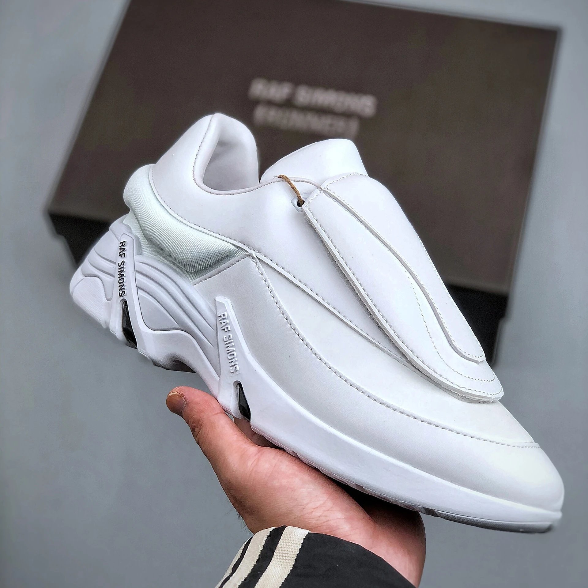 Raf Simons Multiple models: Antei, Cylon, Ozweego — Cylon-3