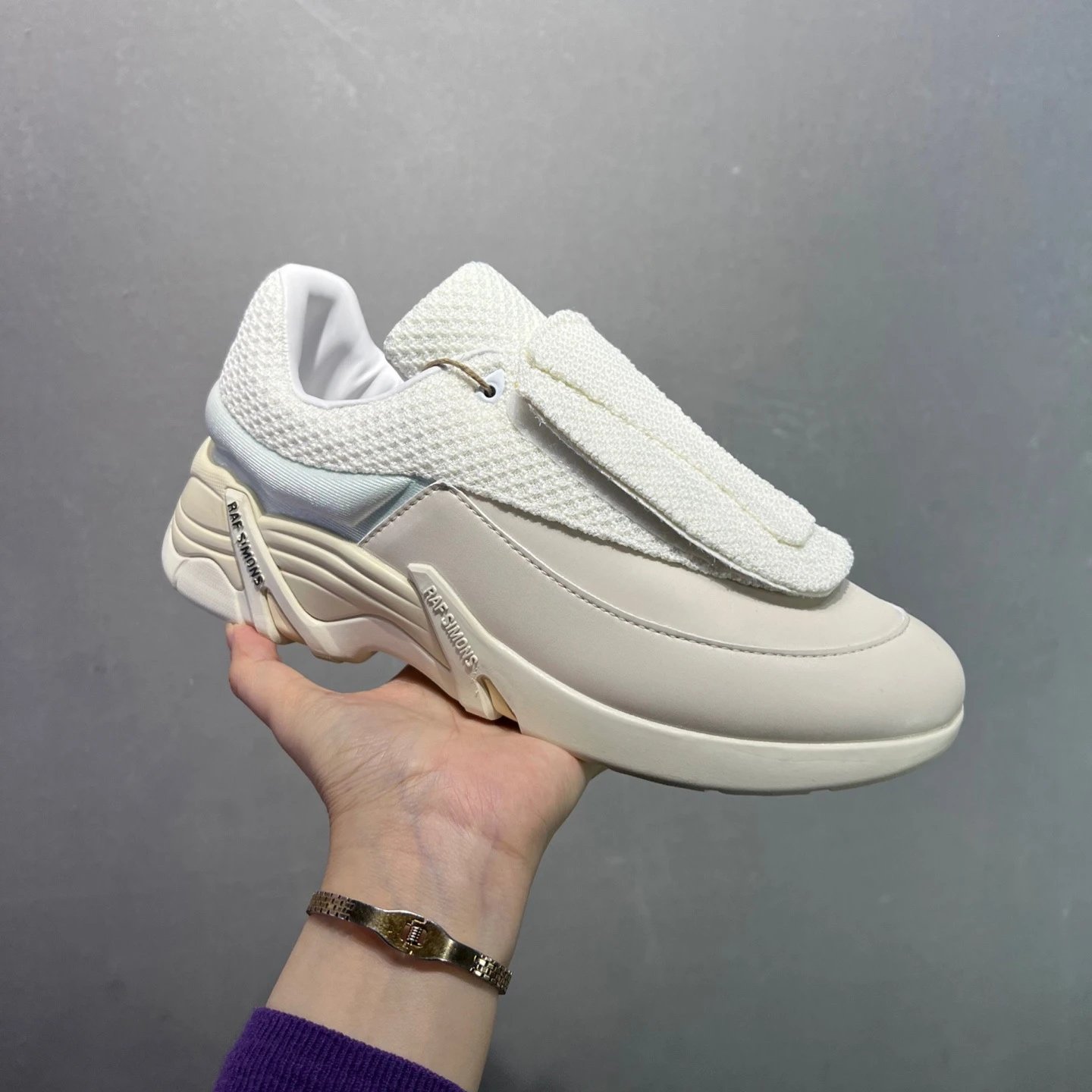 Raf Simons Multiple models: Antei, Cylon, Ozweego — Cylon-1