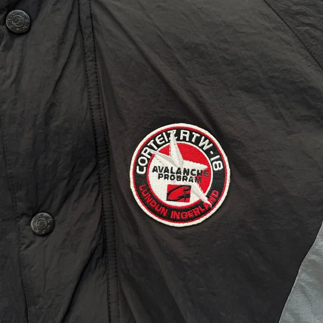 Corteiz Down Jackets Hooded puffer jacket product detail image 4