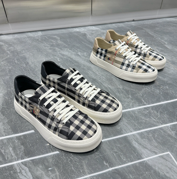 Burberry Sneakers Check Panel Low-Top image 15