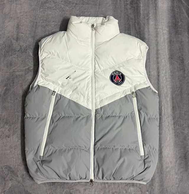 Paris Saint-Germain Vests Quilted puffer vest with stand collar product detail image 1