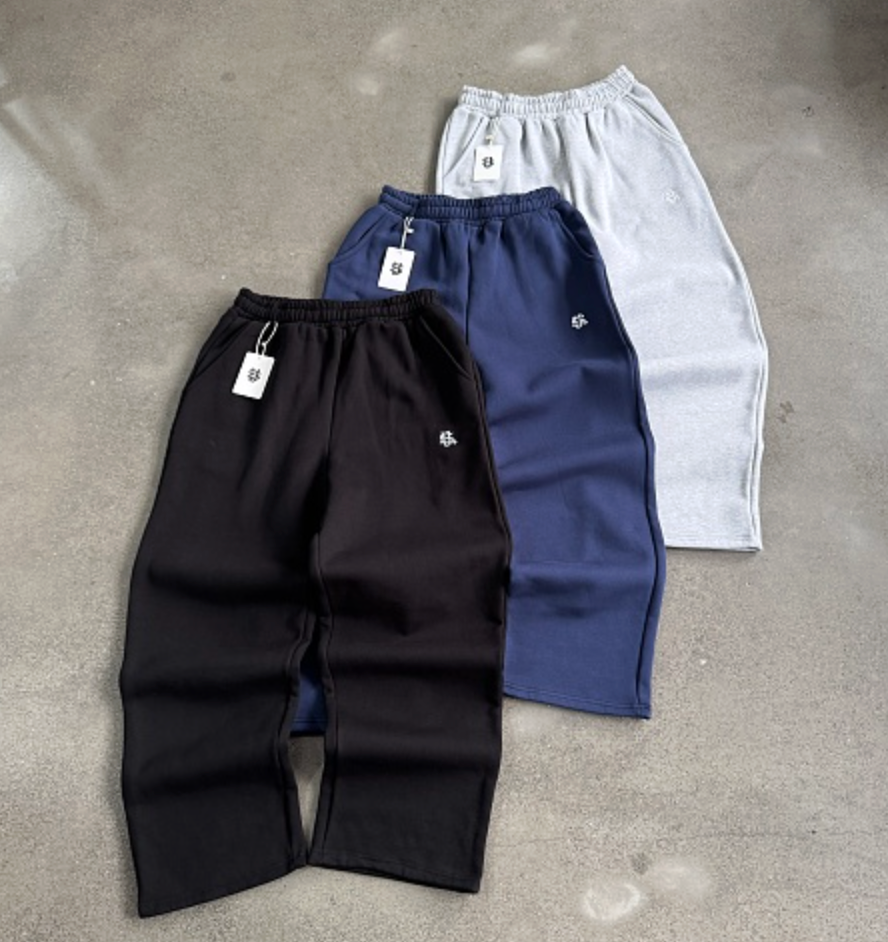 SUV basic embroidered straight leg sweatpants