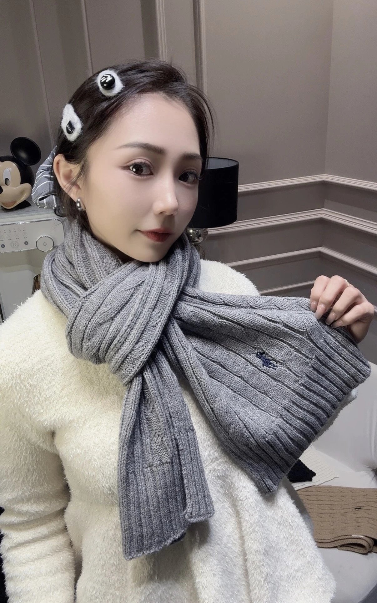 RL Cable-knit woolen scarf RL 绞花羊毛绒针织围巾 525273 E