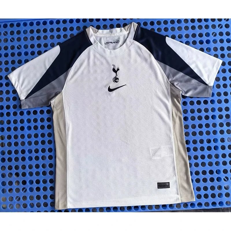 2025-2026 Tottenham Hotspur Home Shirt - Style 5