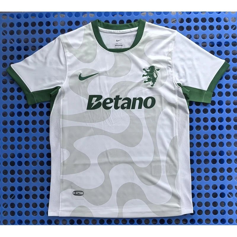 Sporting Lisbon Away Football Jersey - Style 23