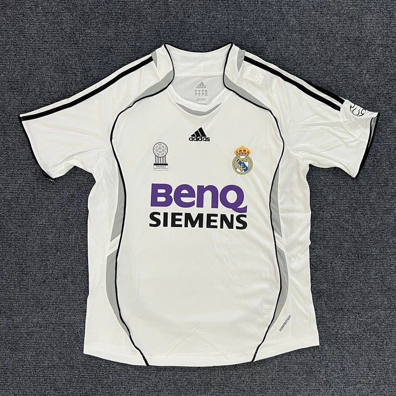 2007-2008 Real Madrid Home Shirt - Style 21