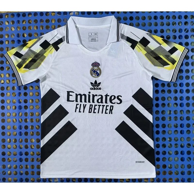 2025-2026 Real Madrid Three-Leaf Clover White Pre-Season Training Jersey - Style 14