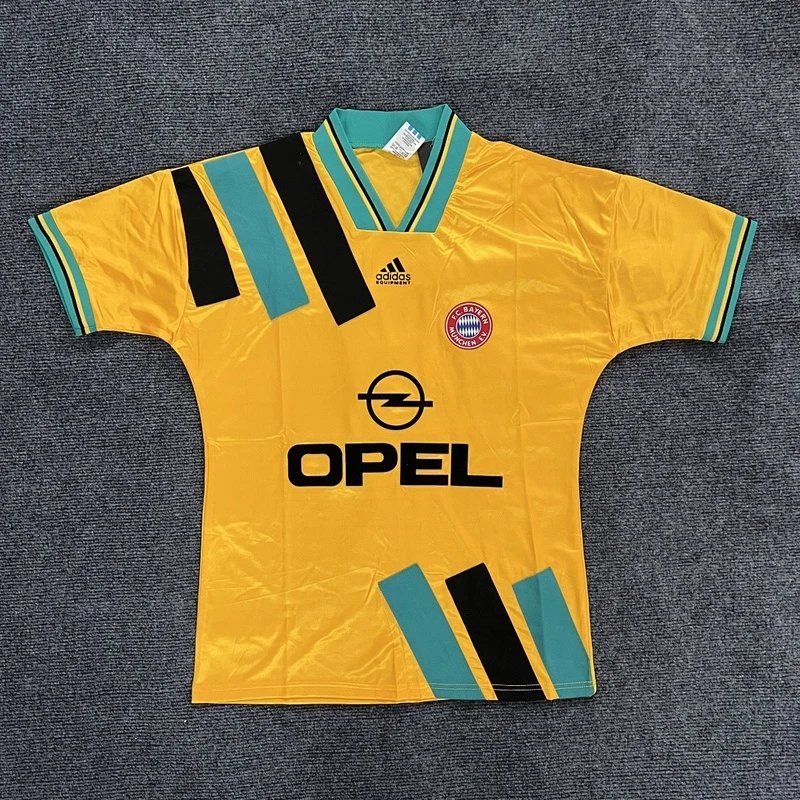 Bayern Munich Away Football Jersey - Style 29