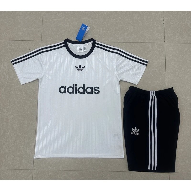 Adidas training jersey white - Style 7