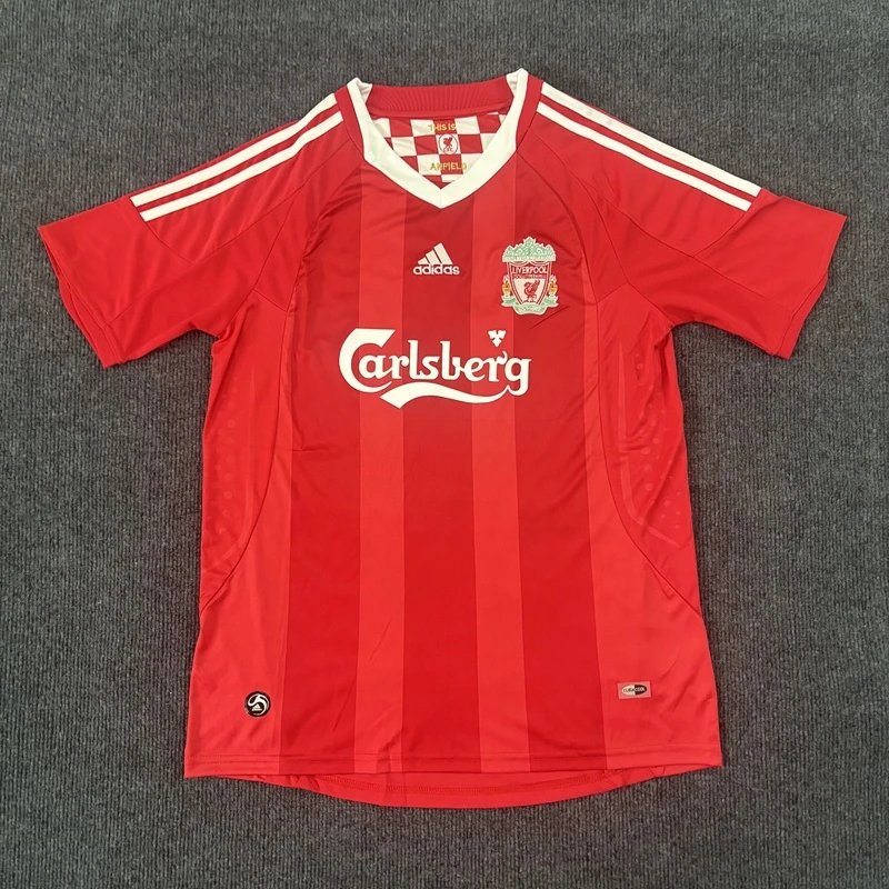 2009-10 Liverpool Home Shirt - Style 16