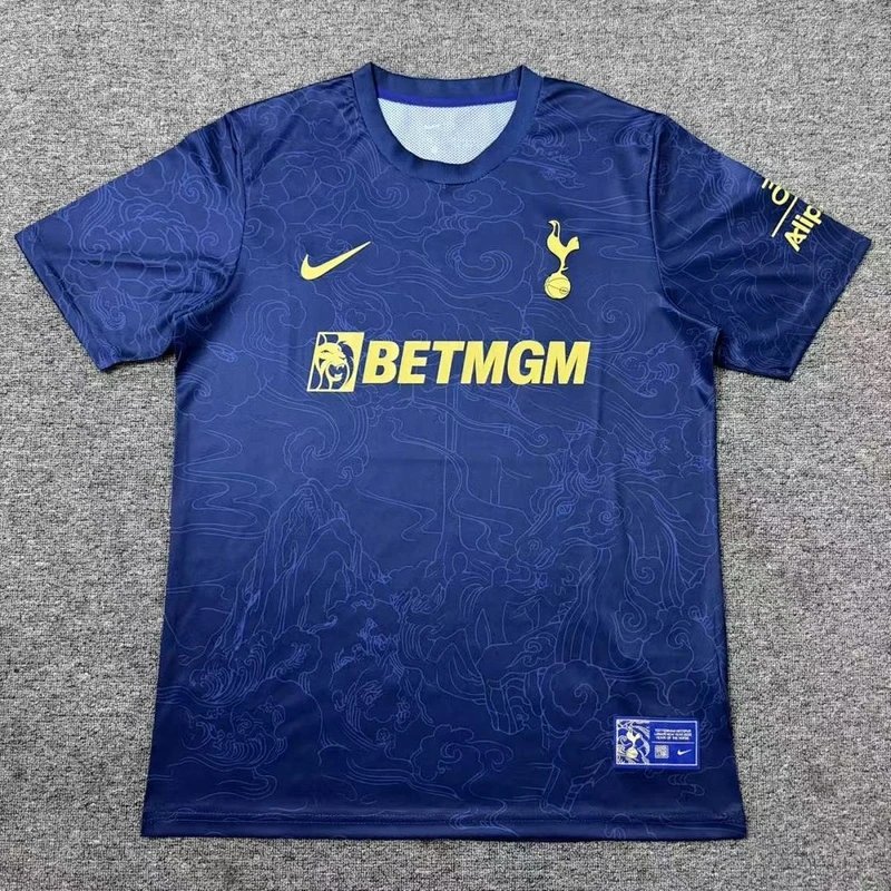 Tottenham Hotspur training jersey - Style 9
