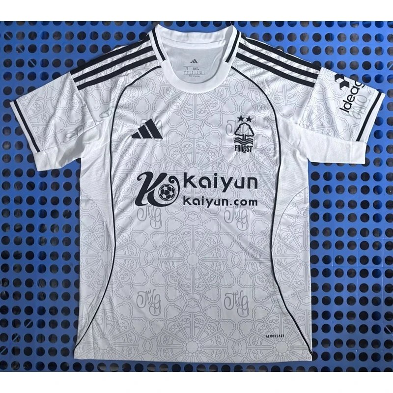 Nottingham Forest Away Football Jersey - Style 2
