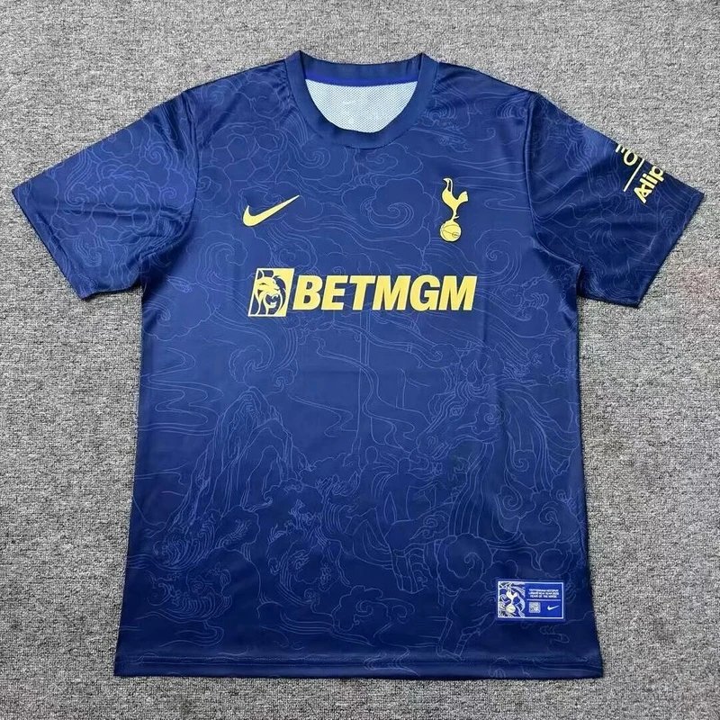 Tottenham Hotspur training jersey - Style 8