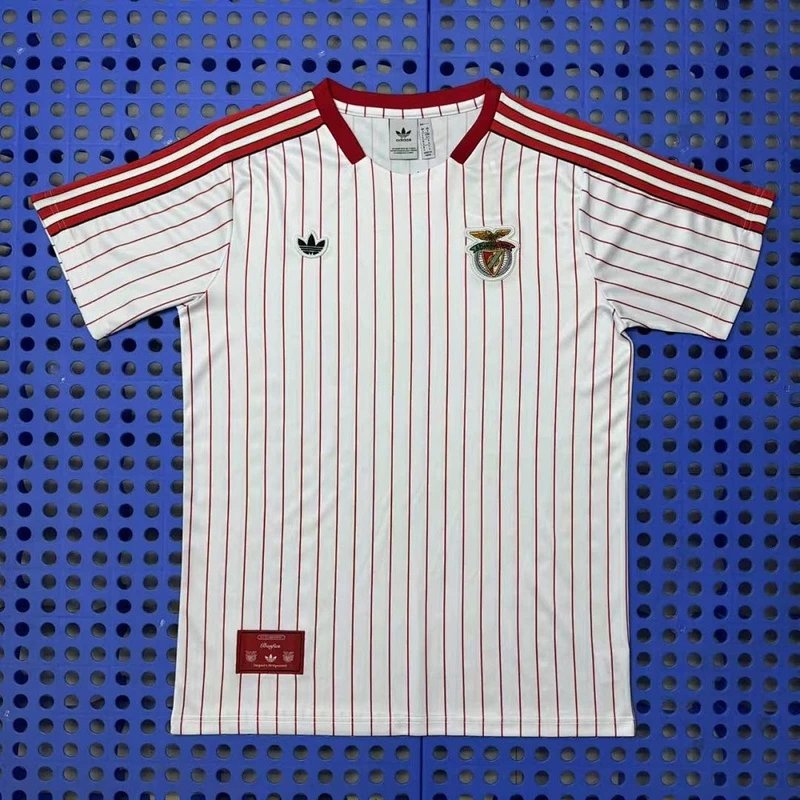 vintage Benfica football jersey - Style 26