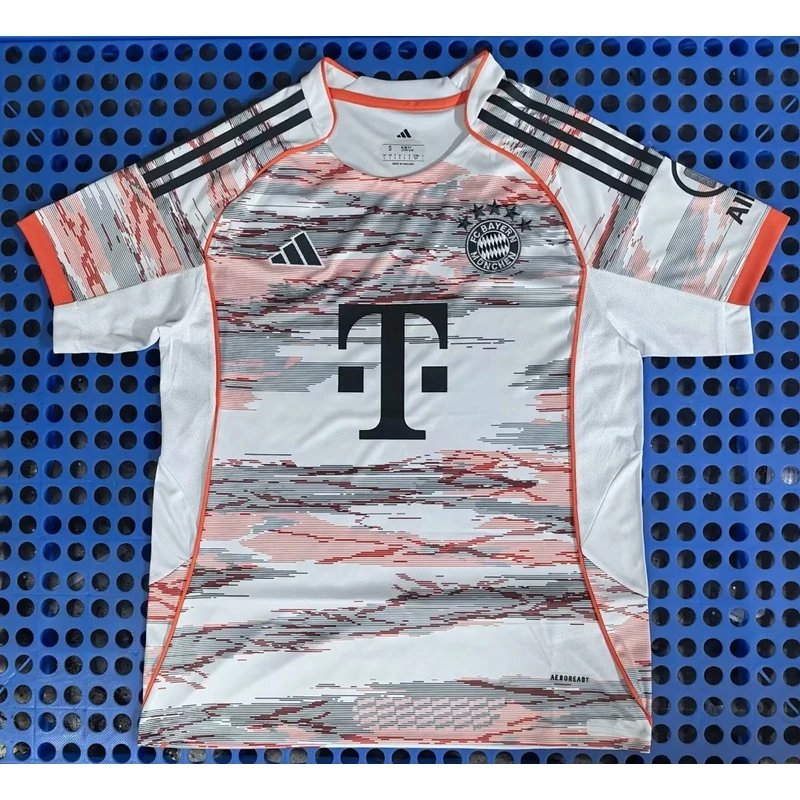 Bayern Munich Away Football Jersey - Style 8
